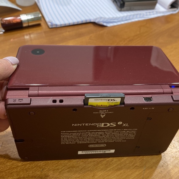 Nintendo DS XL, and bonus DS game. - Picture 4 of 11